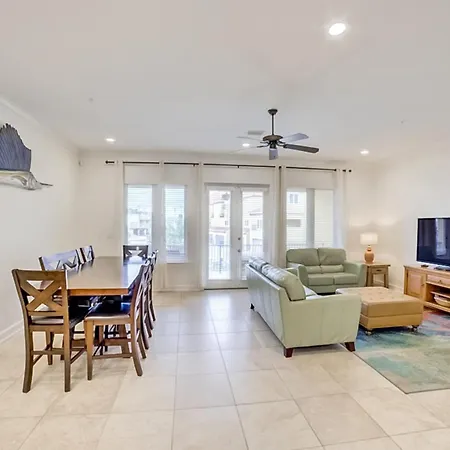 Regency Cabanas H4